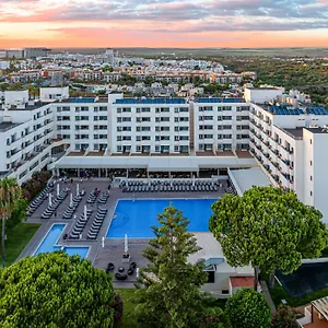 Hotel Sol &